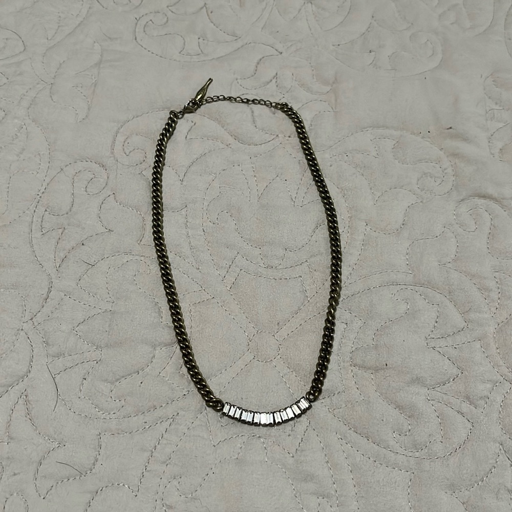 Chloe + isabel adjustable necklace with baguette style stones